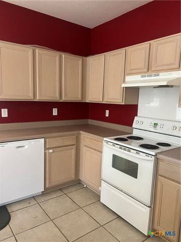 219 San Saba, New Braunfels, TX 78130
