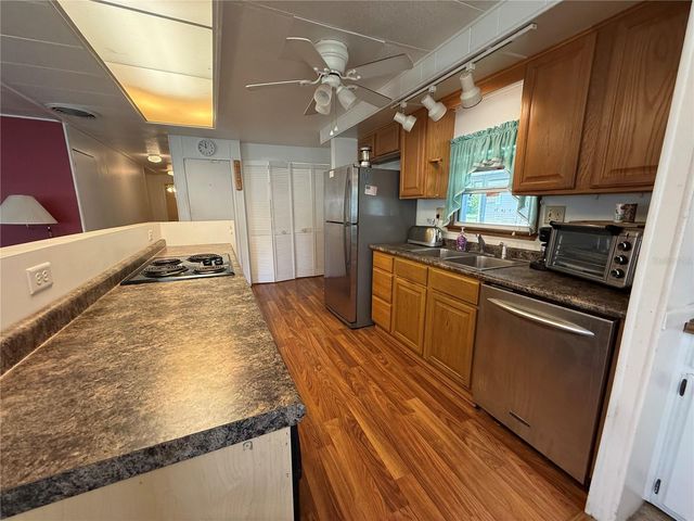 2595 BROOKSIDE CIR, Mount Dora, FL 32757