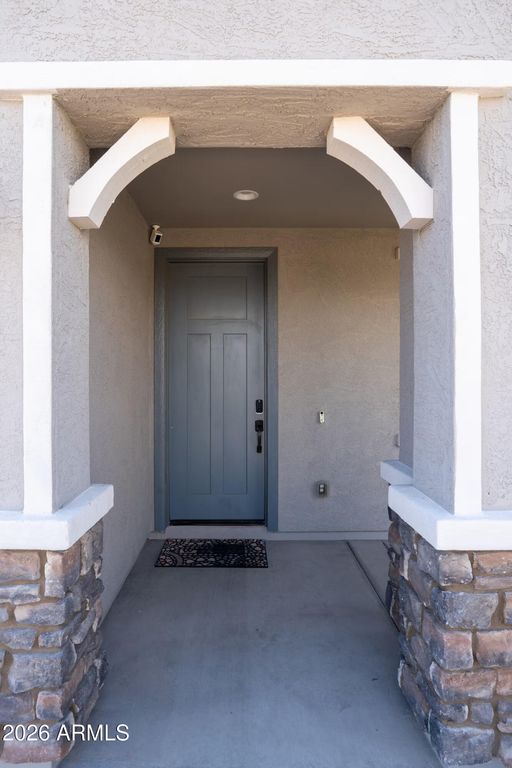 2437 E ALTA VISTA Road, Phoenix, AZ 85042 — photo 2