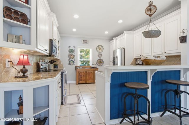 209 Blue Heron Cove, Waveland, MS 39576