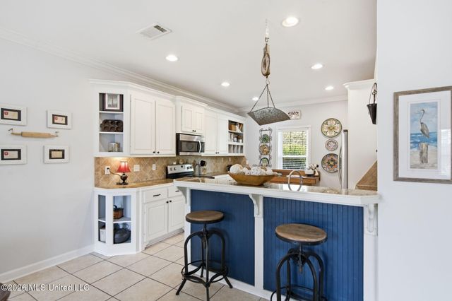 209 Blue Heron Cove, Waveland, MS 39576