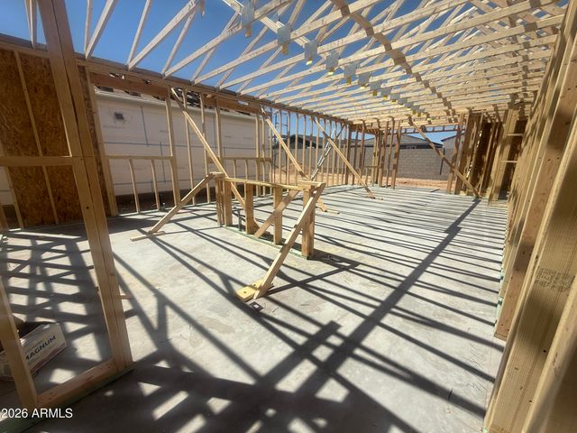 9536 W GABY Road, Tolleson, AZ 85353