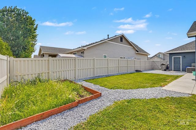 1628 W Whistleberry St, Middleton, ID 83644
