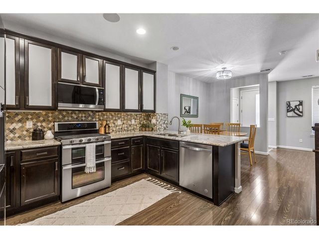 9050 E Caley Way, Englewood, CO 80111
