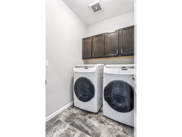 9050 E Caley Way, Englewood, CO 80111