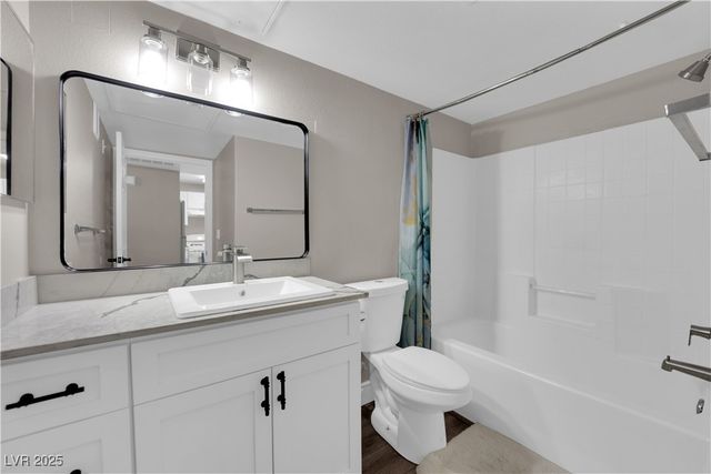 2110 Sleepy Court 2110, Las Vegas, NV 89106