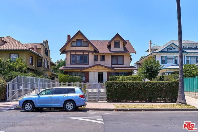 1041 Elden Avenue, Los Angeles, CA 90006