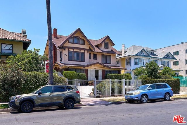 1041 Elden Avenue, Los Angeles, CA 90006