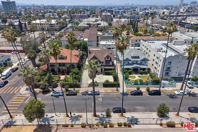 1041 Elden Avenue, Los Angeles, CA 90006