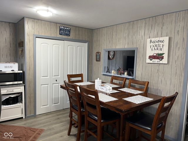 451 Mooreland Drive, Whiteland, IN 46184