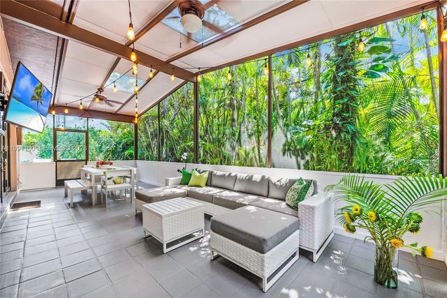 3620 Battersea Rd, Miami, FL 33133