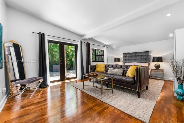 3620 Battersea Rd, Miami, FL 33133