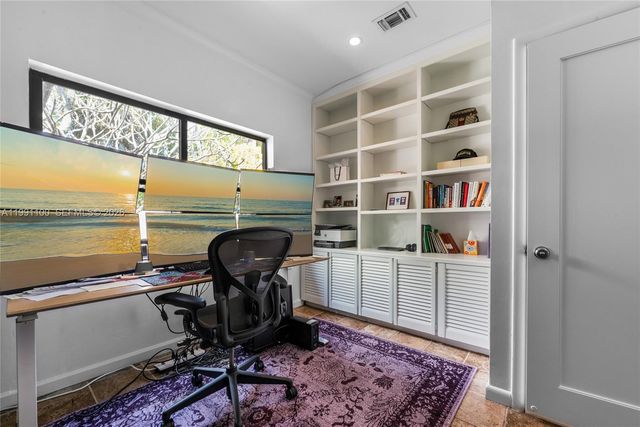 3620 Battersea Rd, Miami, FL 33133