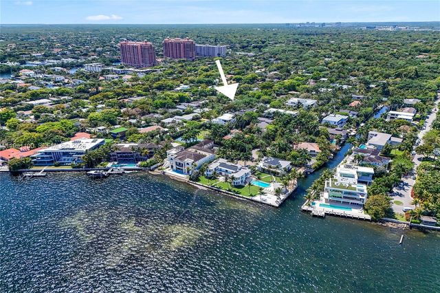 3620 Battersea Rd, Miami, FL 33133