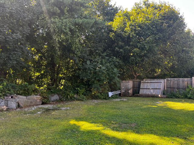 30 Margaret Street, New London, CT 06320