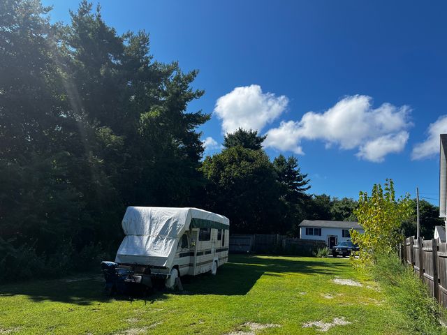 30 Margaret Street, New London, CT 06320