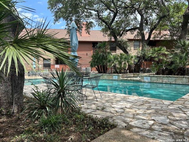 13018 Heimer Rd Apt 910, San Antonio, TX 78216