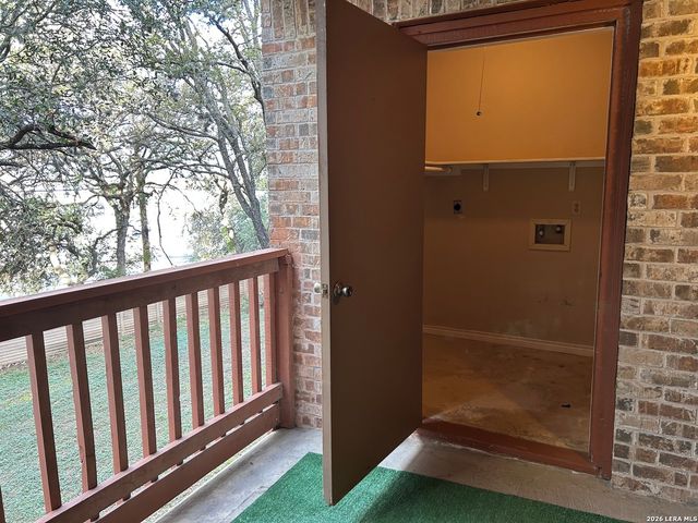13018 Heimer Rd Apt 910, San Antonio, TX 78216