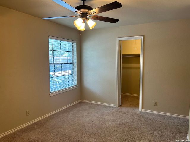 13018 Heimer Rd Apt 910, San Antonio, TX 78216