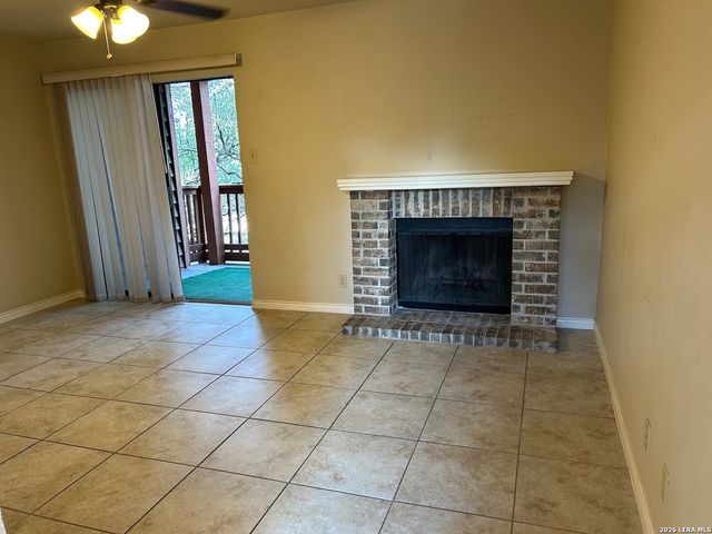 13018 Heimer Rd Apt 910, San Antonio, TX 78216