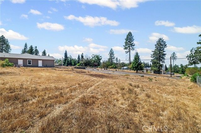 6292 Oliver Road, Paradise, CA 95969