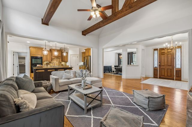 5751 Pinewood Rd, Franklin, TN 37064