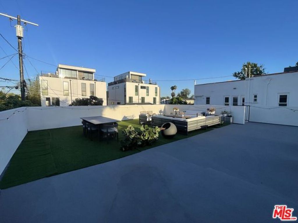 6087 Horner Street, Los Angeles, CA 90035