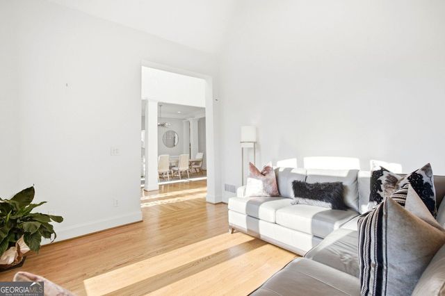 1250 Austin Glen Drive, Atlanta, GA 30338