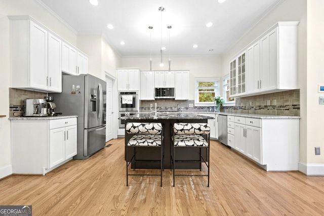 1250 Austin Glen Drive, Atlanta, GA 30338
