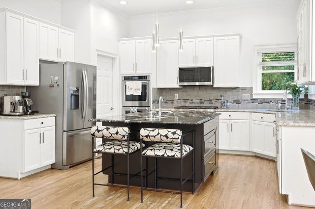 1250 Austin Glen Drive, Atlanta, GA 30338
