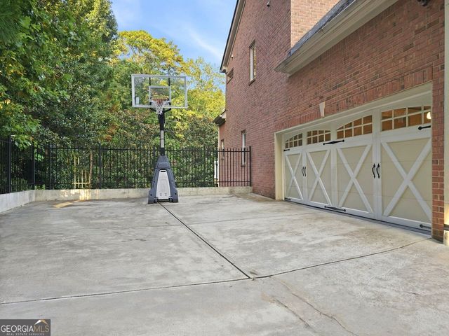 1250 Austin Glen Drive, Atlanta, GA 30338