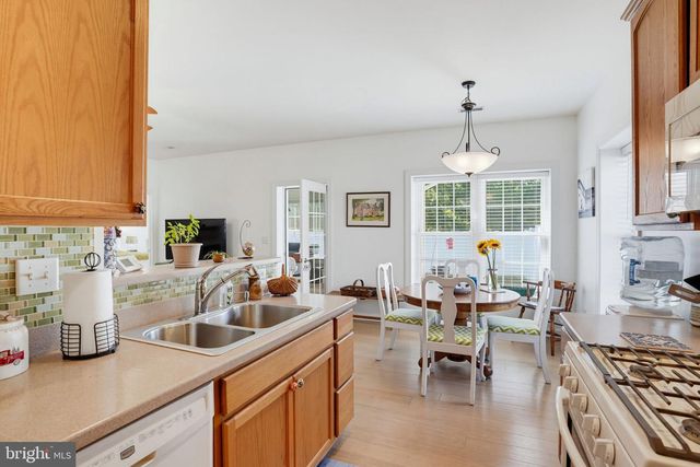 216 N RED HAVEN LN, Dover, DE 19901