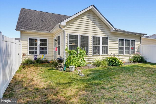 216 N RED HAVEN LN, Dover, DE 19901