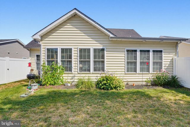 216 N RED HAVEN LN, Dover, DE 19901