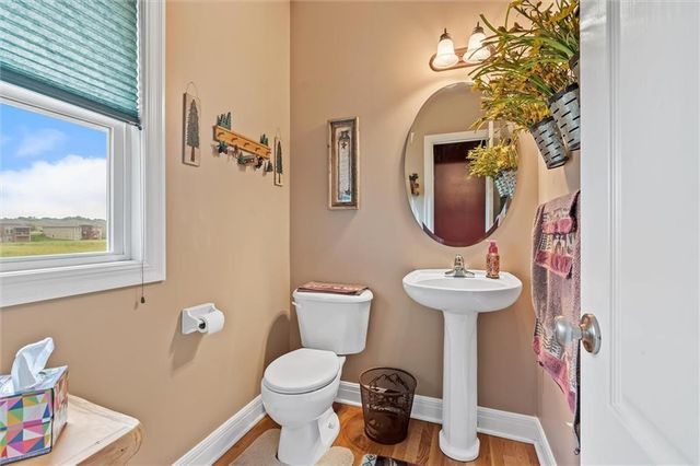2204 Prairie Creek Drive, Kearney, MO 64060