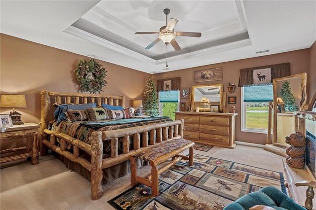 2204 Prairie Creek Drive, Kearney, MO 64060
