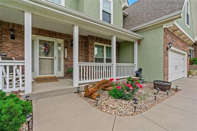 2204 Prairie Creek Drive, Kearney, MO 64060