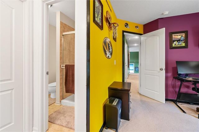 2204 Prairie Creek Drive, Kearney, MO 64060