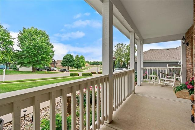 2204 Prairie Creek Drive, Kearney, MO 64060