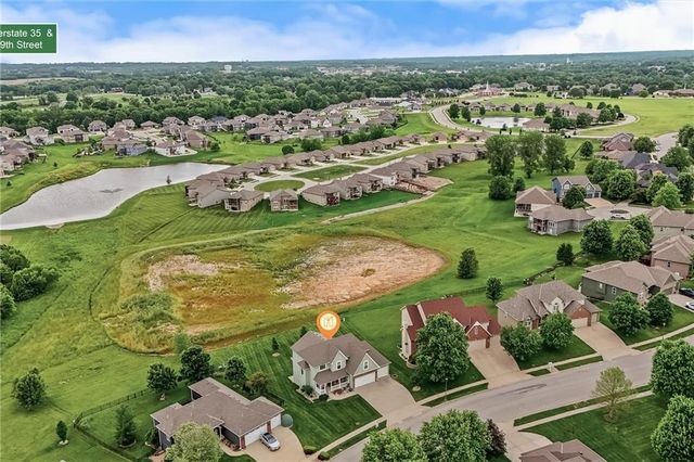 2204 Prairie Creek Drive, Kearney, MO 64060
