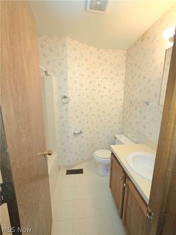 515 Bolivar, Medina, OH 44256