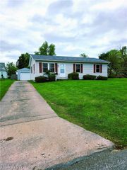 515 Bolivar, Medina, OH 44256