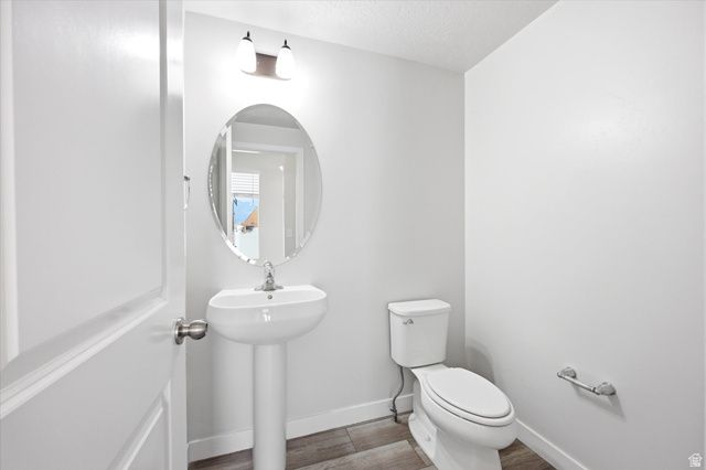 1756 E SEABISCUIT CT, Eagle Mountain, UT 84005