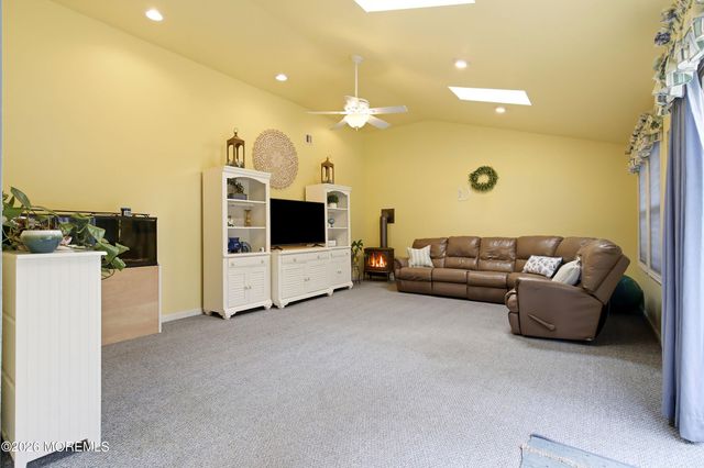 18 Markwood Drive, Howell, NJ 07731