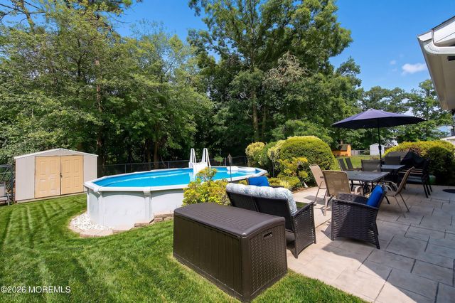 18 Markwood Drive, Howell, NJ 07731