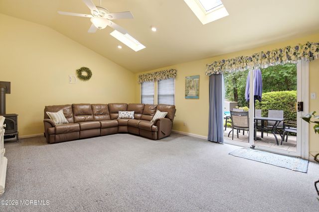 18 Markwood Drive, Howell, NJ 07731