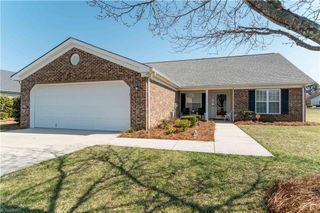 2922 Hearthstone Point Drive, High Point, NC 27265