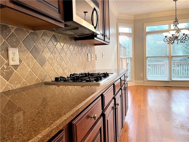 895 Lenox Ct NE, Atlanta, GA 30324