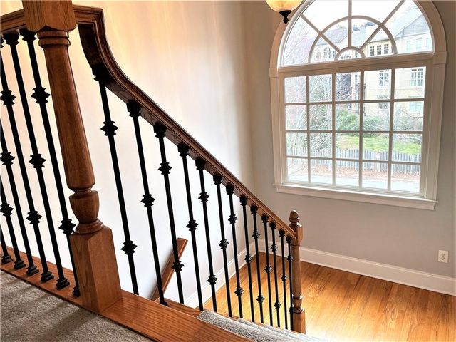 895 Lenox Ct NE, Atlanta, GA 30324