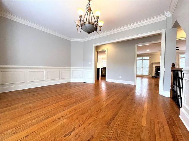 895 Lenox Ct NE, Atlanta, GA 30324